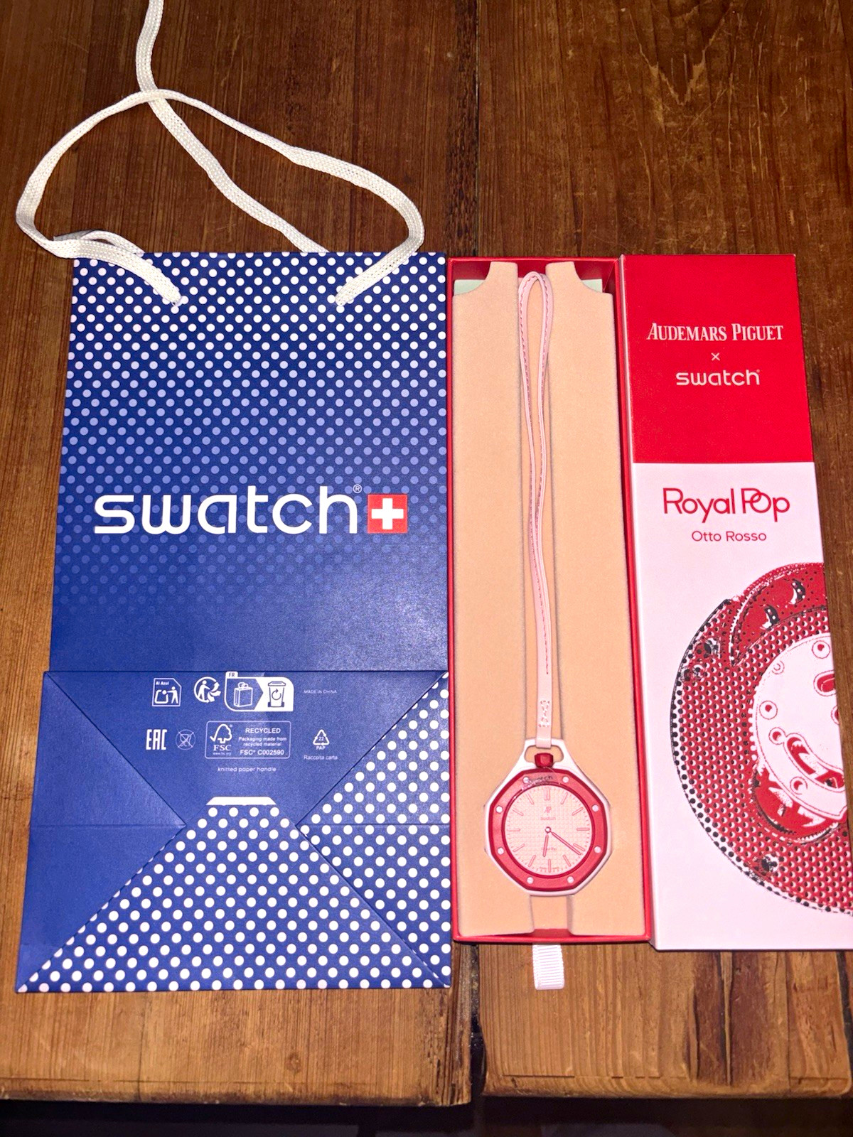 Swatch Royal Pop Otto Rosso Quartz Analog 23.9mm Red Case Pink Leather w/ Box