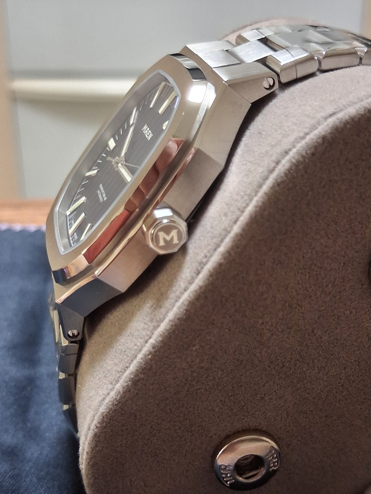 Maen Manhattan Automatic 40 , M3.1.2