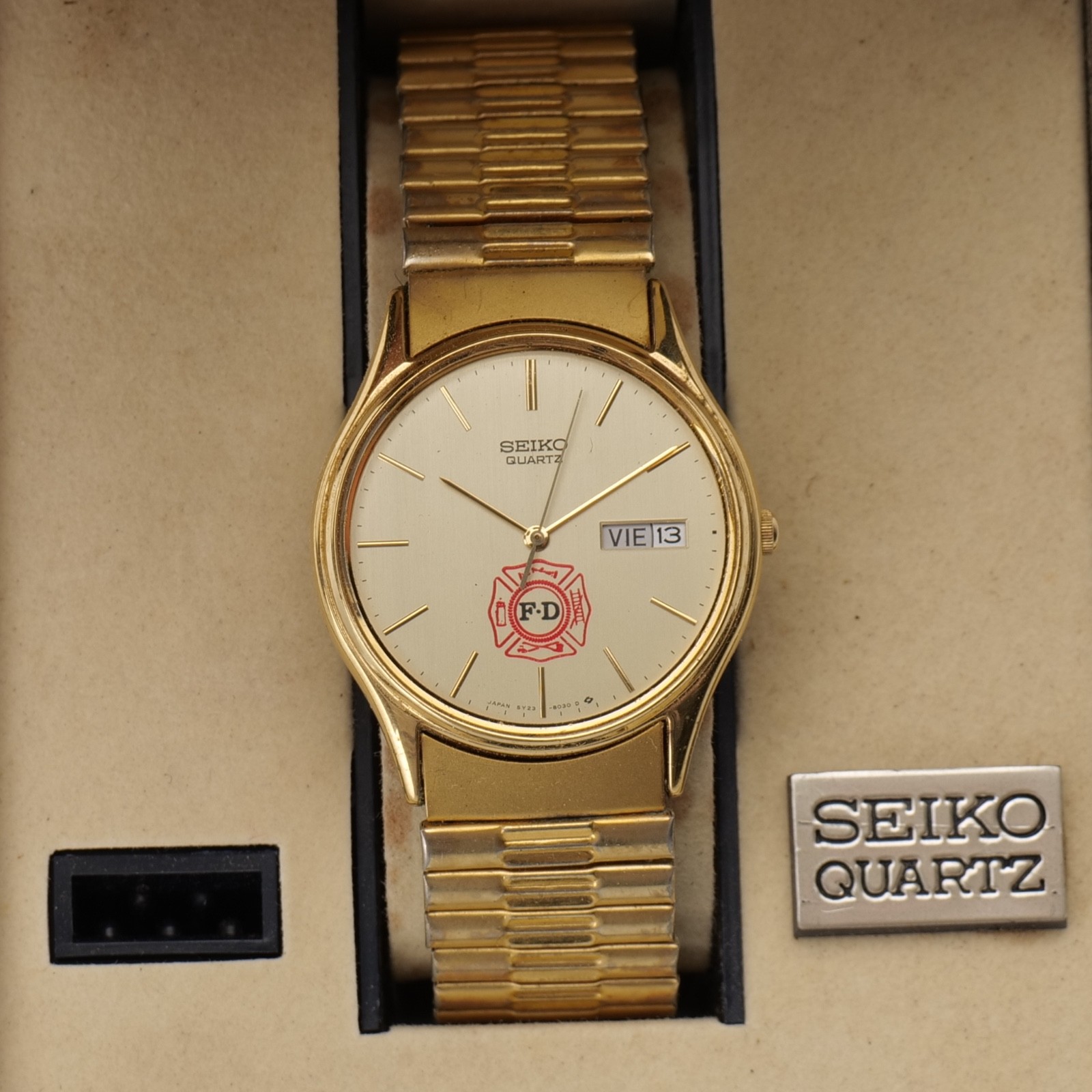 Seiko Watch Men 34mm Champagne Dial Gold Tone 5Y23-8039 Gifted Fire Department