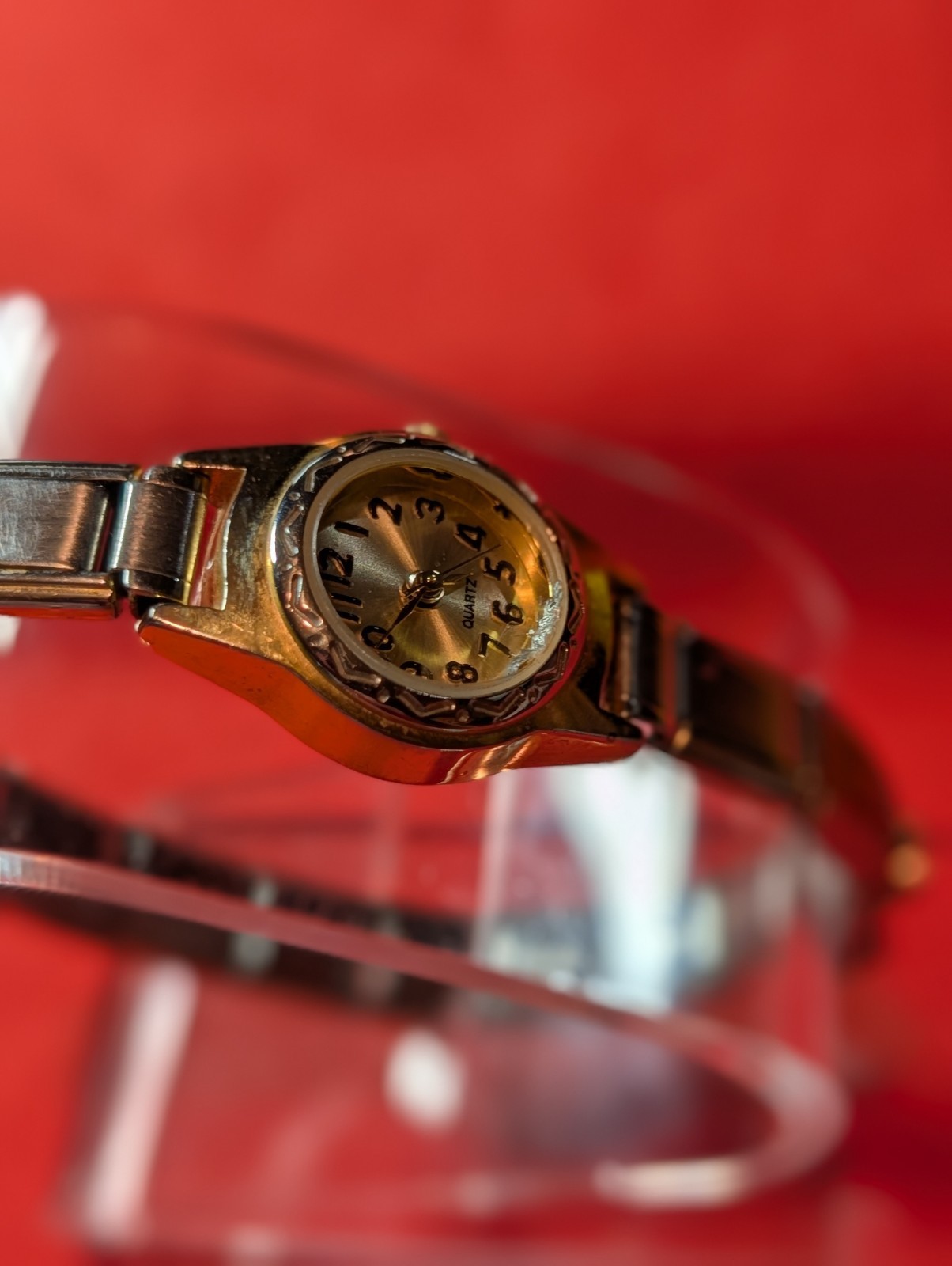 Watch with D’Linq Charms