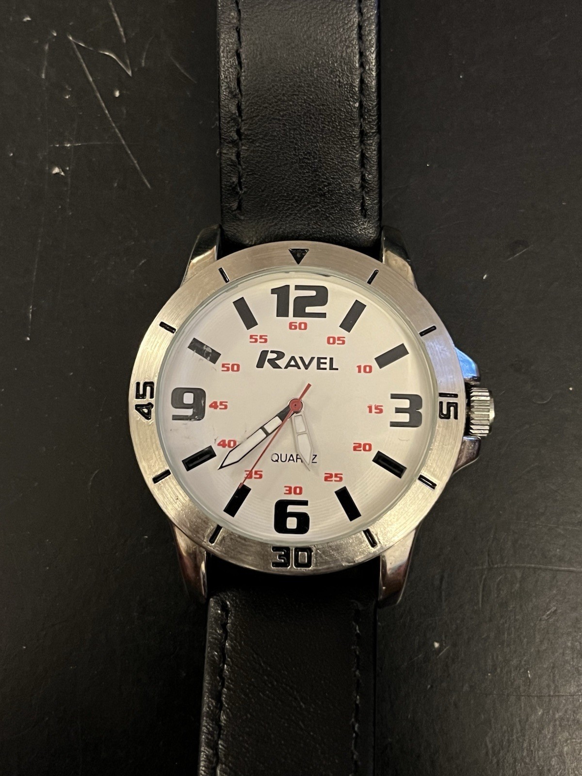 Ravel men’s quartz sports watch with a black leatherette strap Working