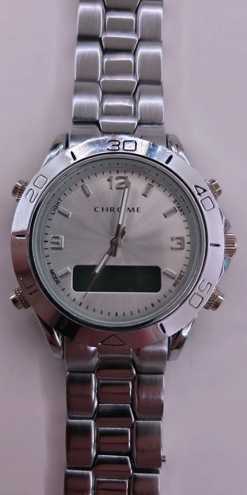 Chrome Analog Digital Watch Men Silver Rotating Bezel Alarm Chrono Untested 8″