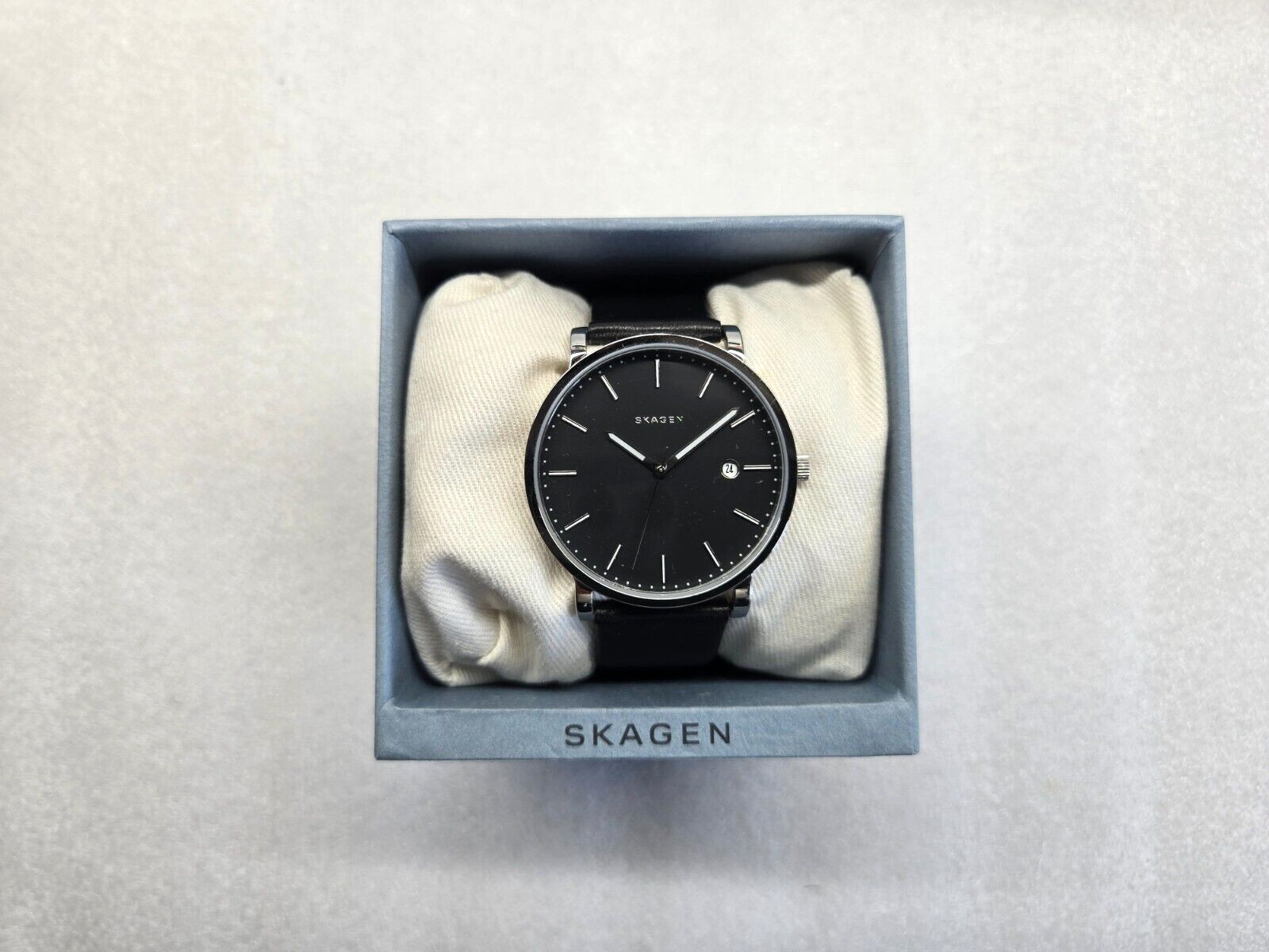 SKAGEN HAGEN BLACK DIAL DATE BLACK STRAP MEN’S WATCH SKW6306 STORE DISPLAY
