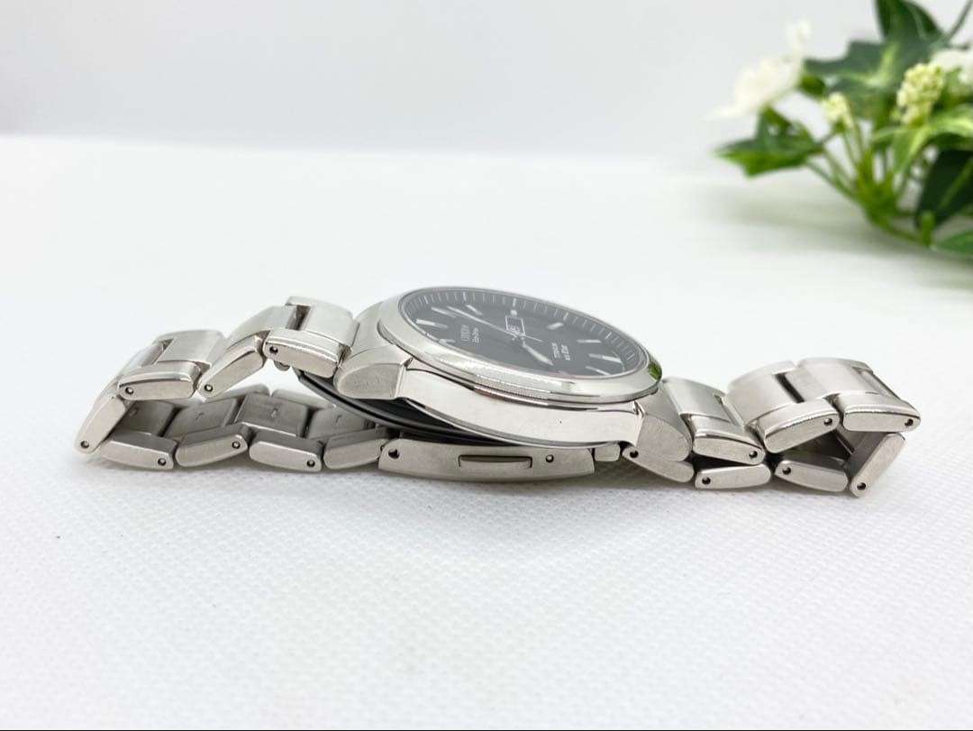 Working Citizen Eco-Drive Forma Titanium Black Dial E101