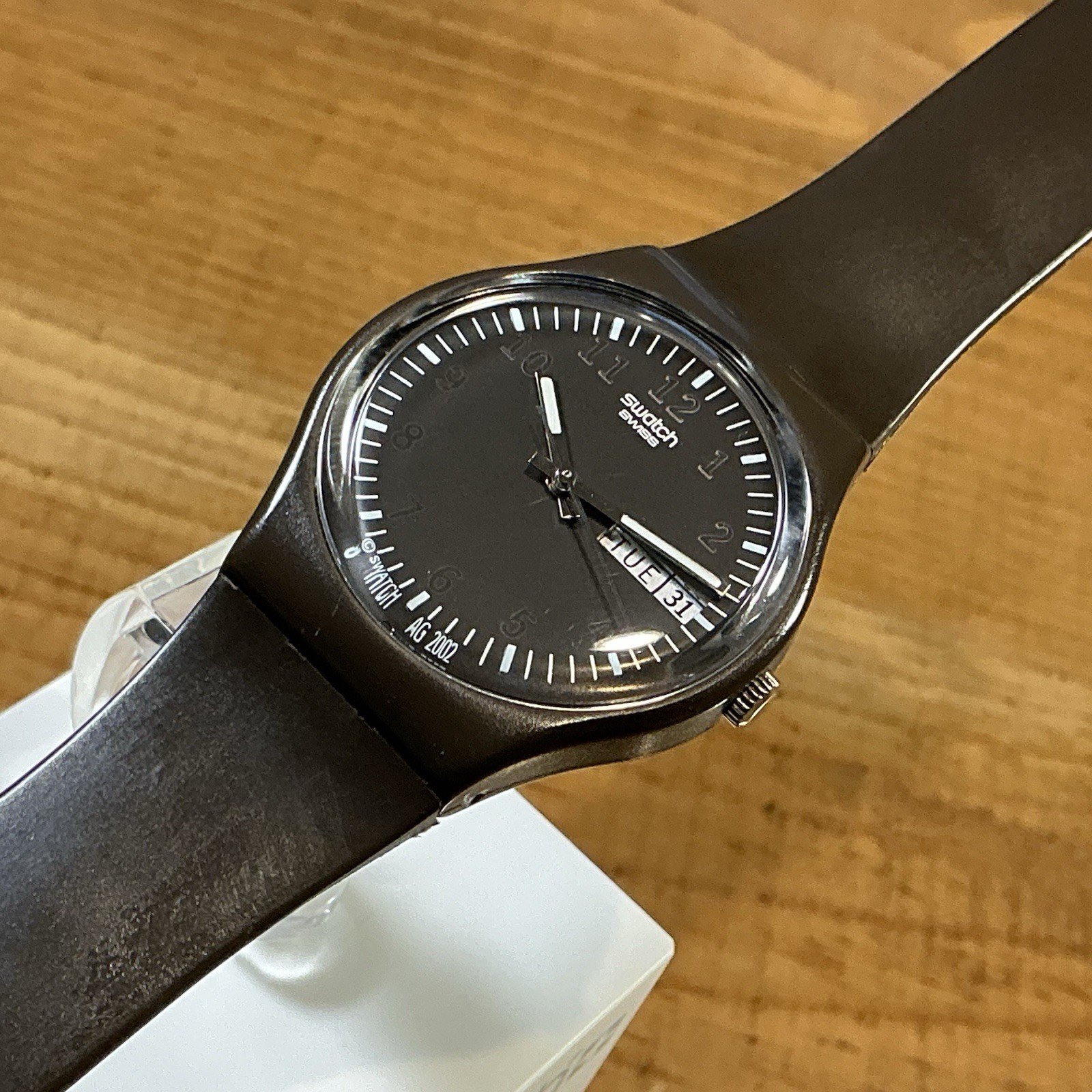 ALMOST BLACK – DAY / DATE – CLASSIC – DARK BROWN [ 34mm ]