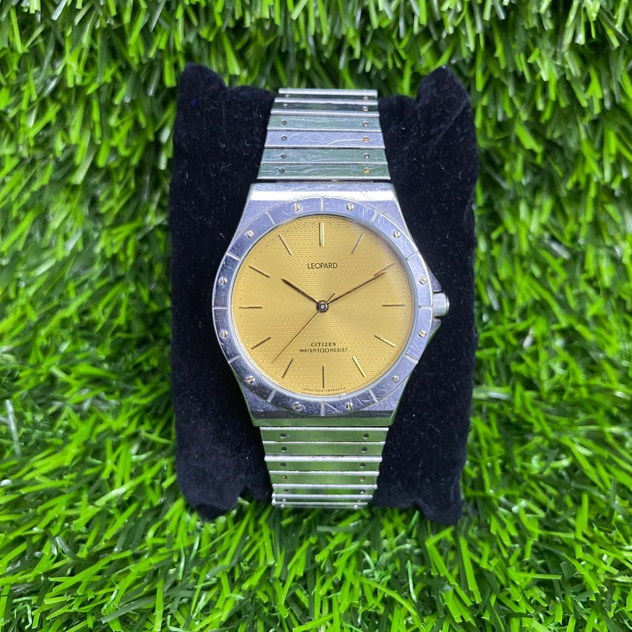 RARE Citizen Leopard QUartz 7933-799259 Gold Dial Dress Watch Round Vintage Men