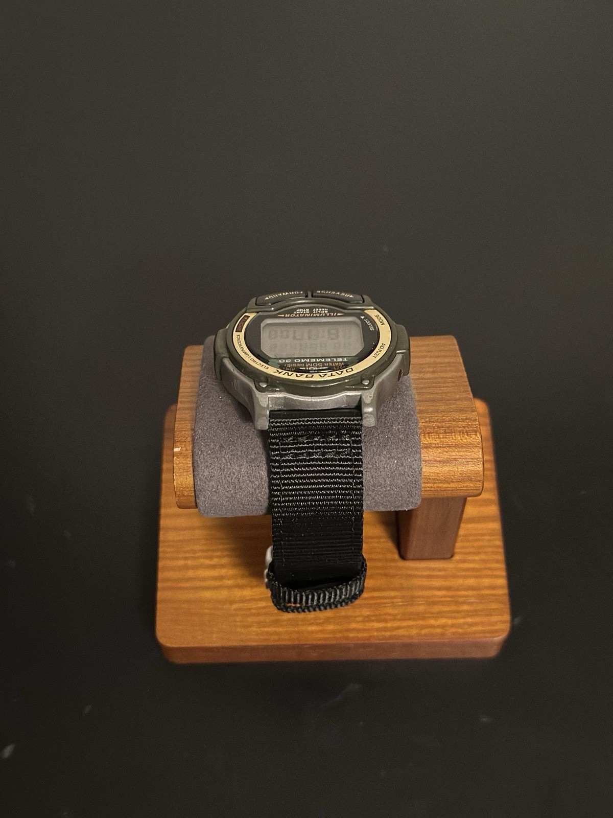 Casio Telememo 30 Illuminator DB-34H Data Bank 1600 Digital Vintage Watch 1990s