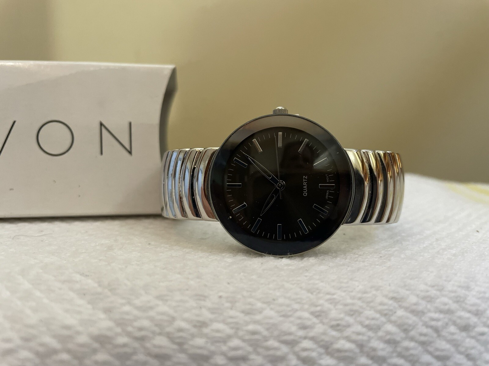 Avon 2011 Jet Plain Watch