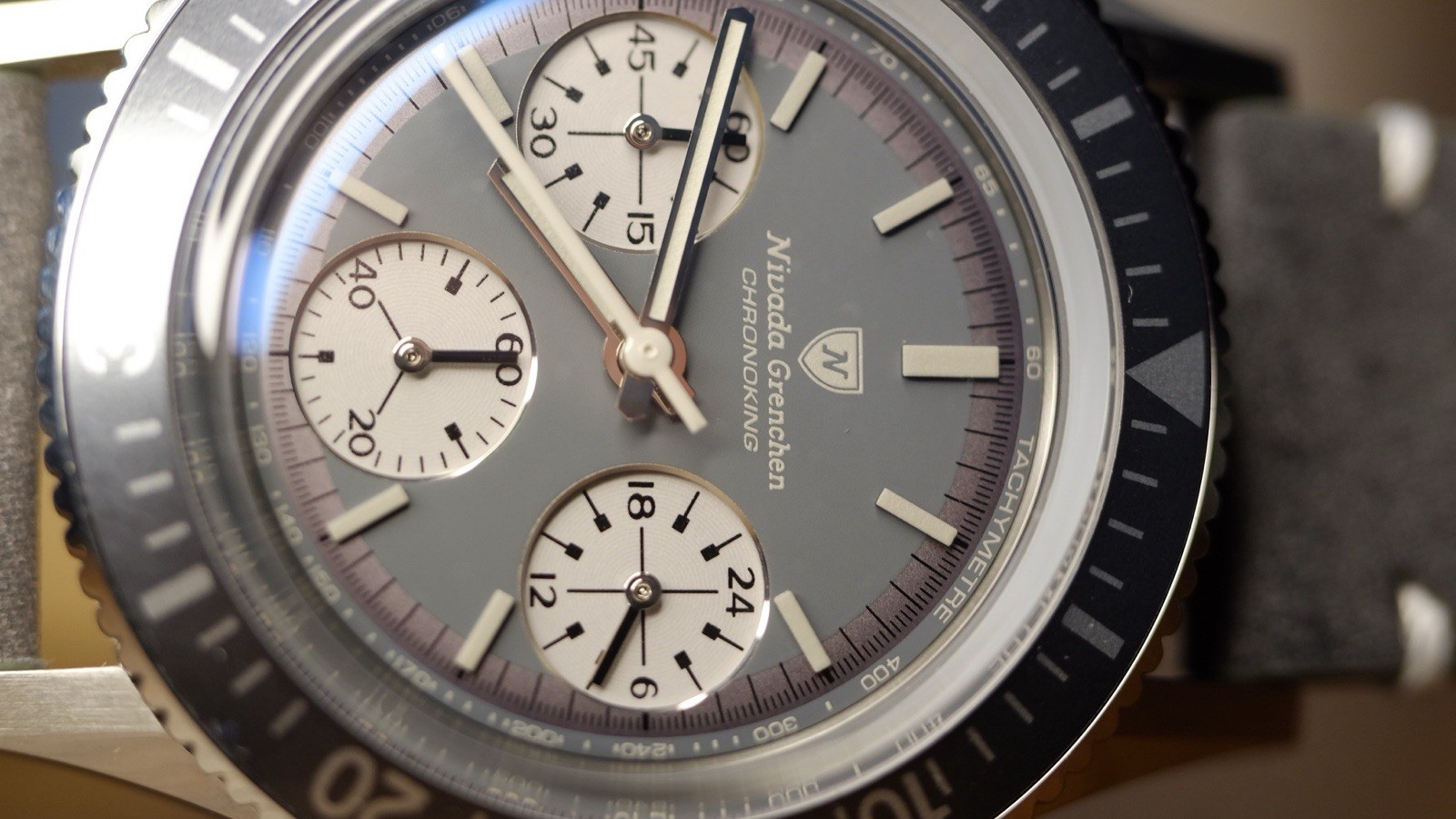 Nivada Grenchen Chronoking Meca-Quartz x Hodinkee Limited Edition Grey Glow
