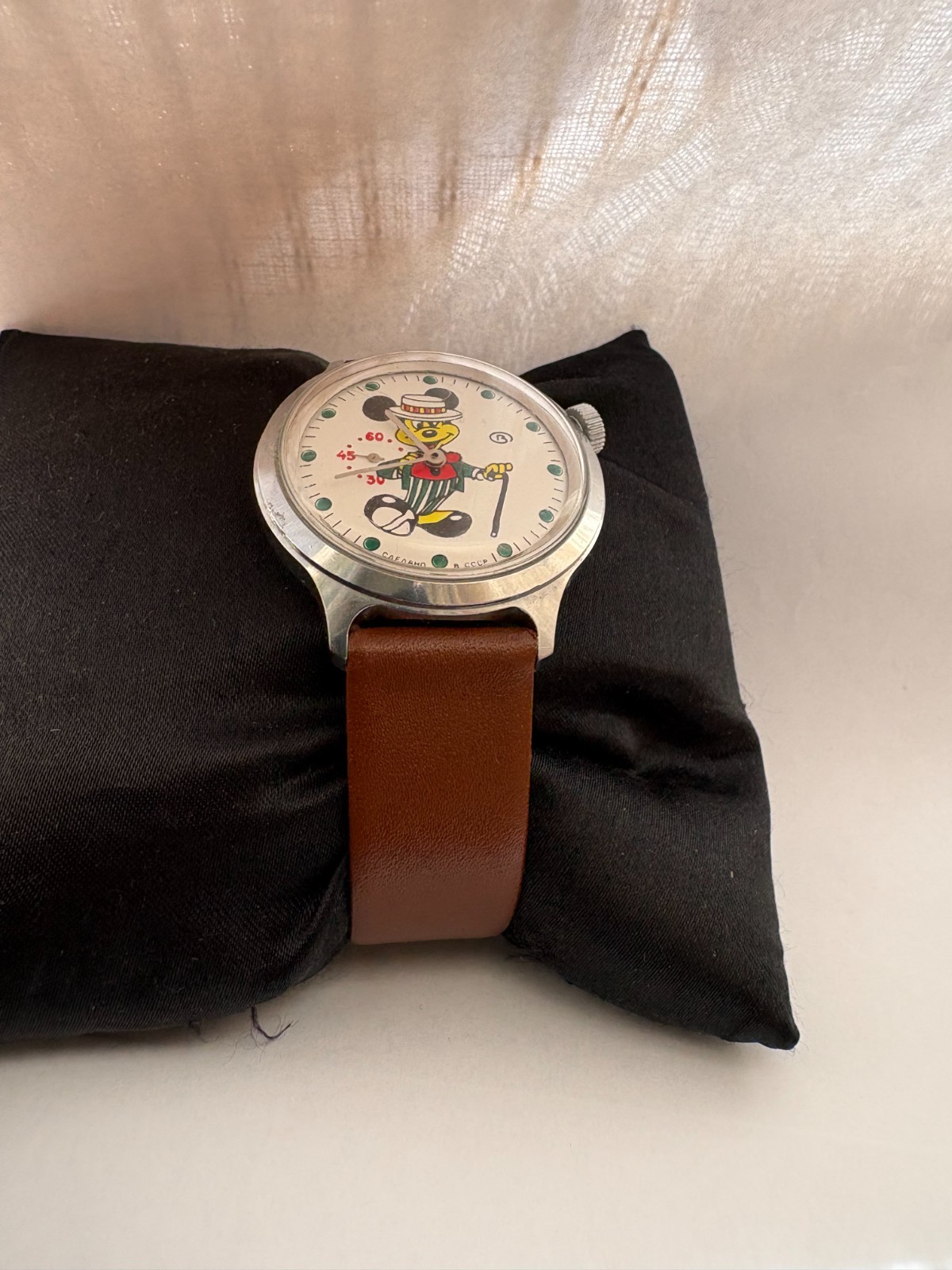 Mickey Mouse Vintage Mechanical Made in USSR VOSTOK CCCP Watch Rare