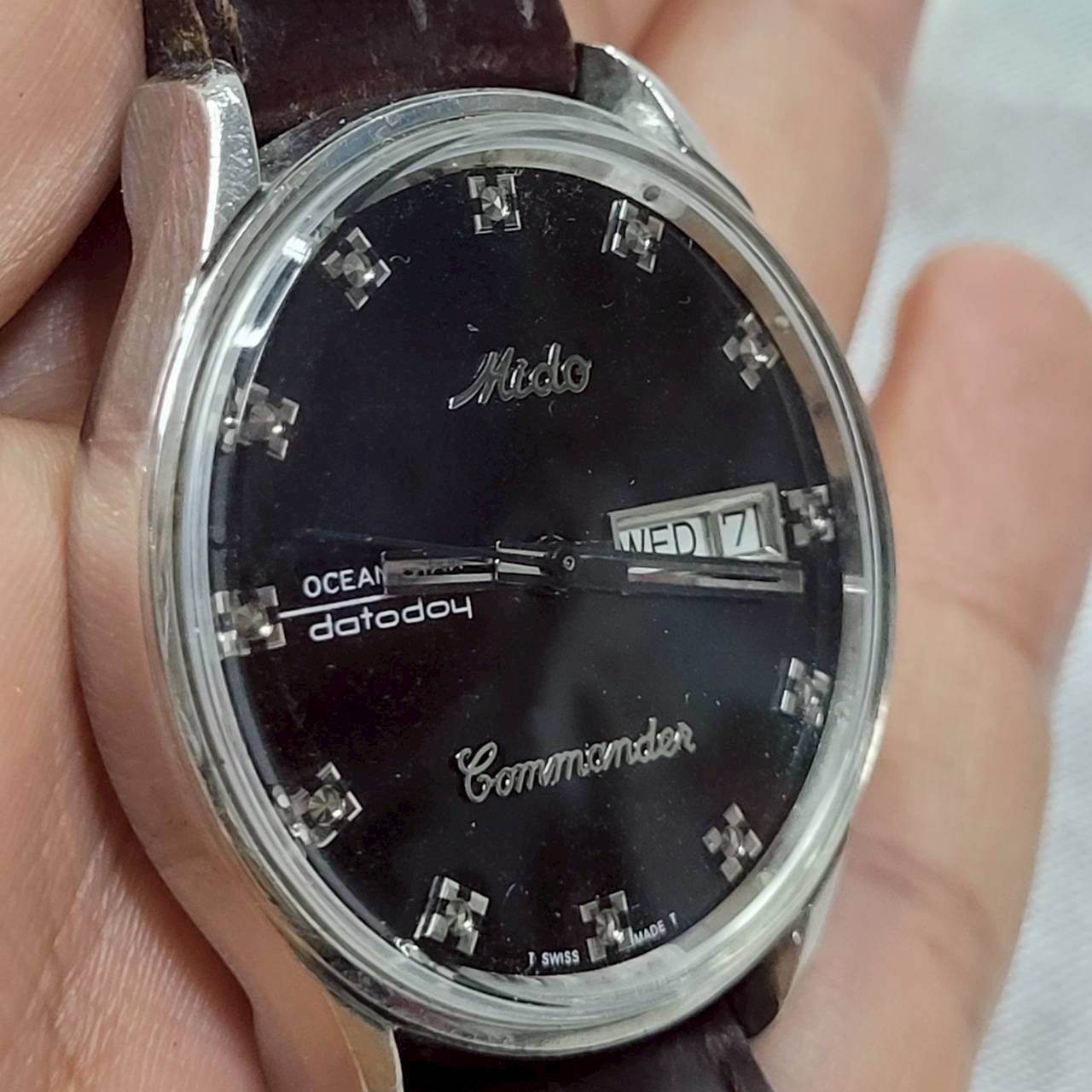 Mido Commander 8268 Black Dial Gemstone Markers Automatic Watch 37 mm.