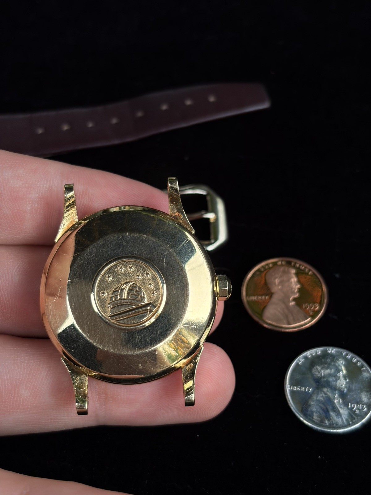 OMEGA Constellation 18K Solid Gold Pie Pan 34mm Ref. 2852-53 SC Box & Receipt