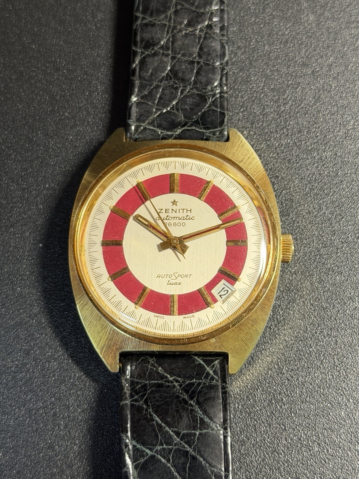 Zenith AutoSport Luxe NOS Automatic Cal. 2562PC Rare Red Dial 28.800 A/h Vintage