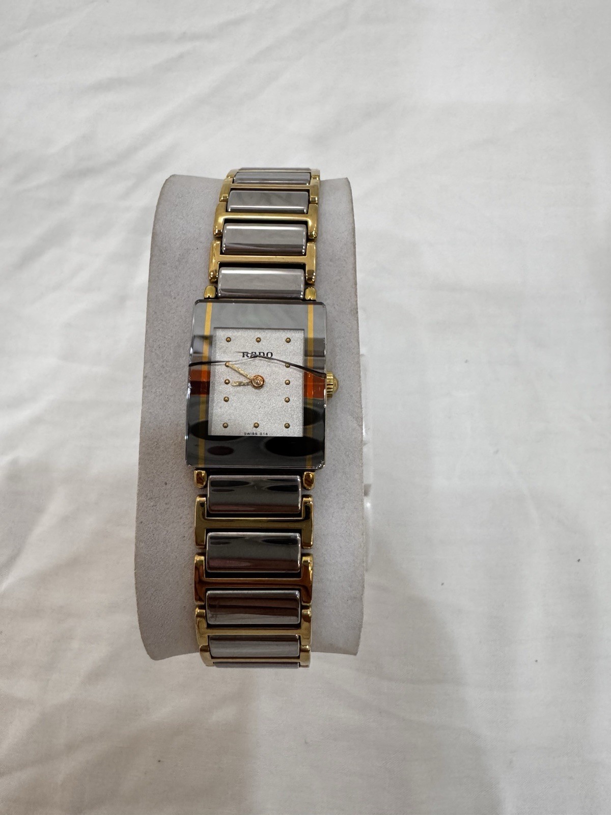 RADO DiaStar Jubilé 153.0383.3 Ladies Quartz Watch Working Cracked Crystal