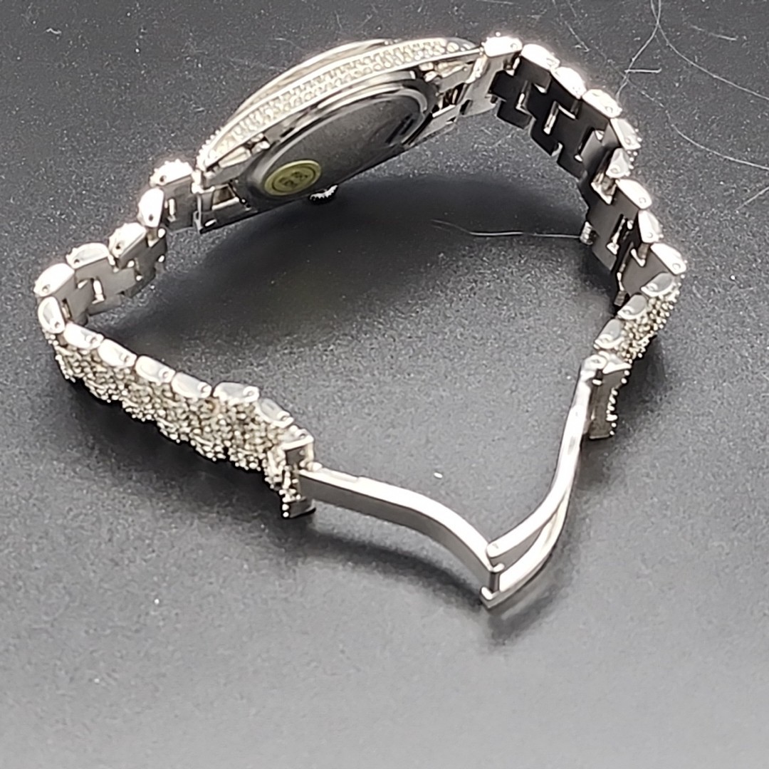 Men’s stone silver finish with date dress up hip hop fashion wrist watch