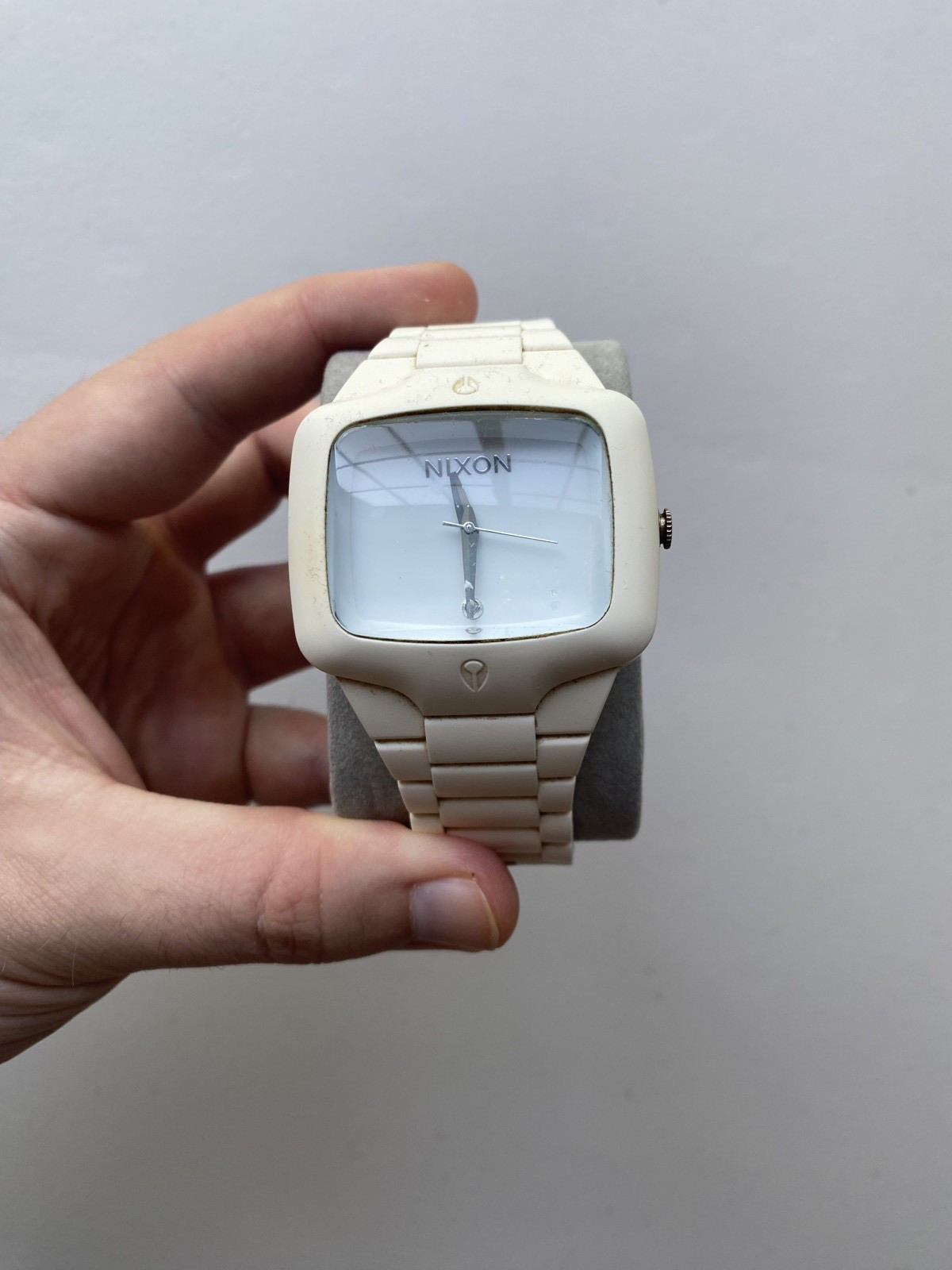 NIXON “YES, IT’S REAL” THE RUBBER PLAYER 45mm WR 100m White St. Steel Watch