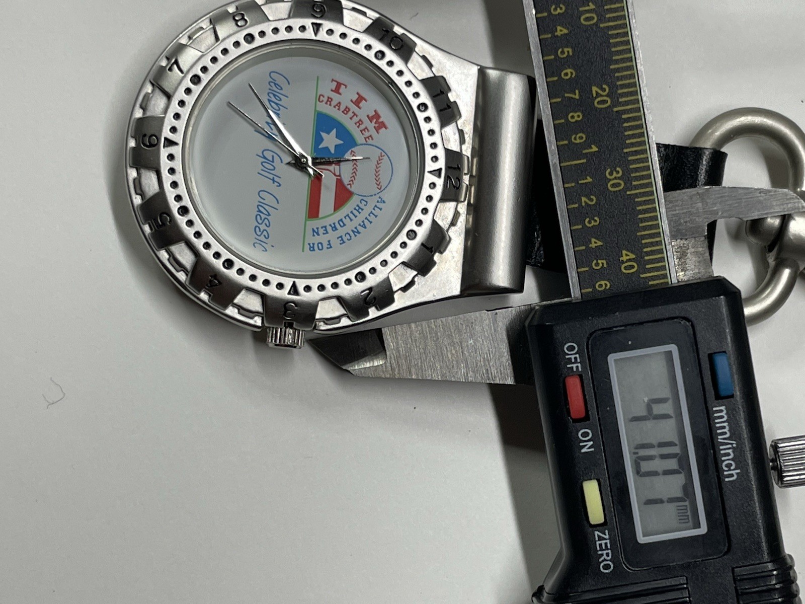 Tim Crabtree Celebrity Golf Classic Keychain Watch New Battery