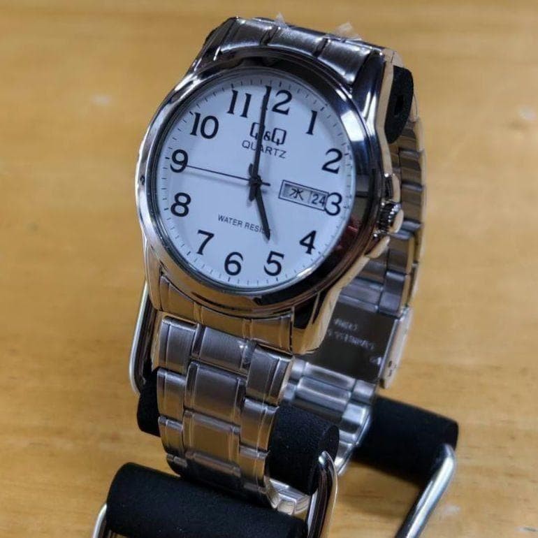 [Brand New] Citizen Q&Q Women’s Watch A142-214