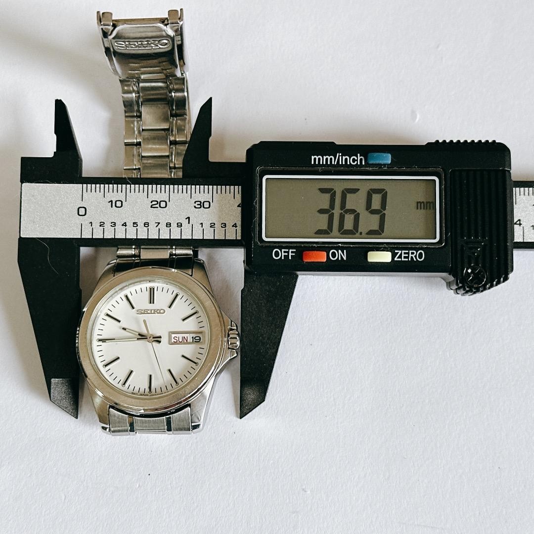 Excellent condition, fully functional. SEIKO men’s watch, day-date, silver d