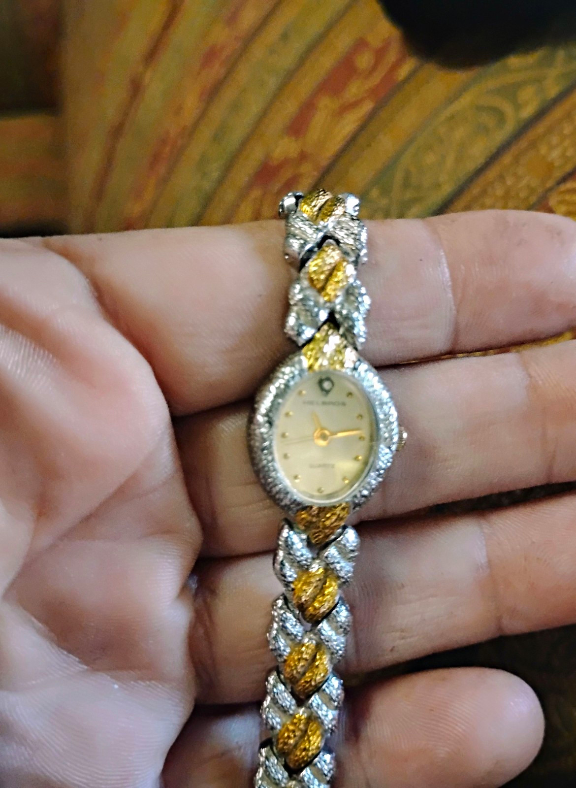 Women’s Analog Dress Watch Oval Gold Dial Two-Tone Metal Bracelet 12-Hour