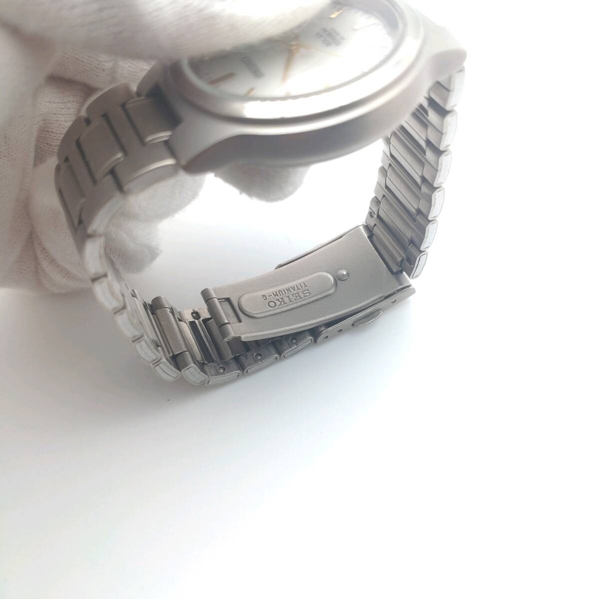 Seiko Solar Titanium Men’s Watch Working Order 80mm Band Authentic