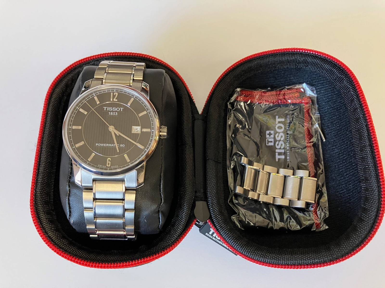 Tissot T-Classic Tittanium Automatic T087.407.44.057.00