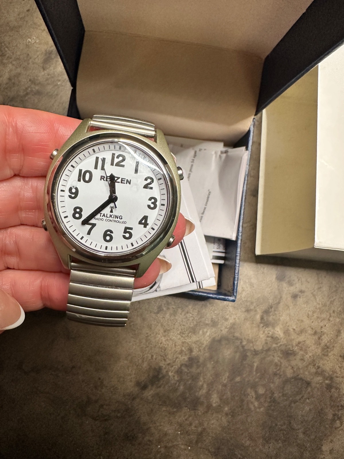 REIZEN Talking Atomic White Dial Chrome Watch WORKS!!