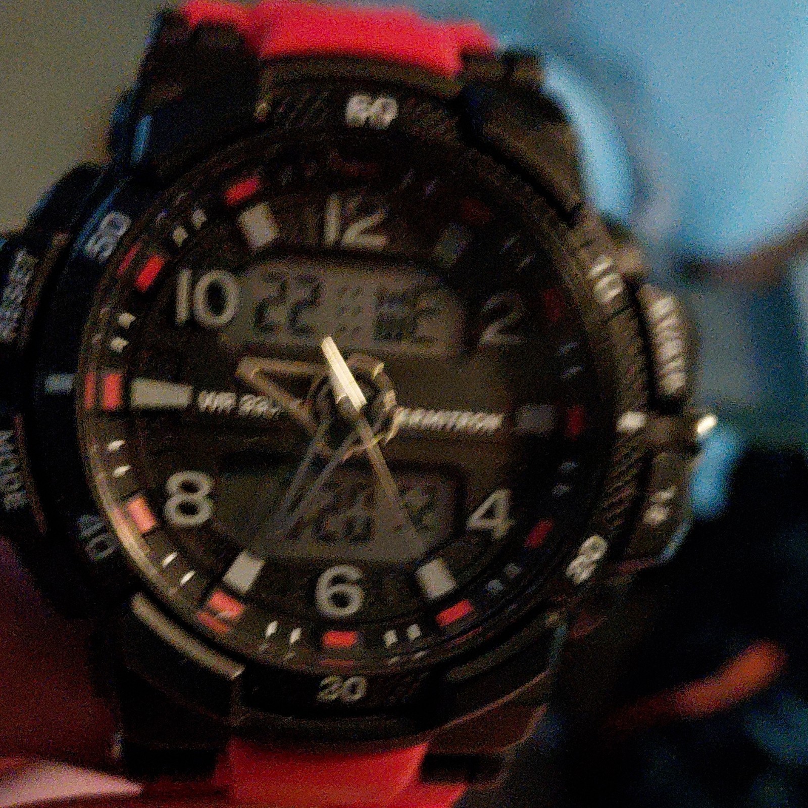 Armitron Sport Men’s Analog-Digital Quartz WR 100m 50mm Black Dial Red Strap