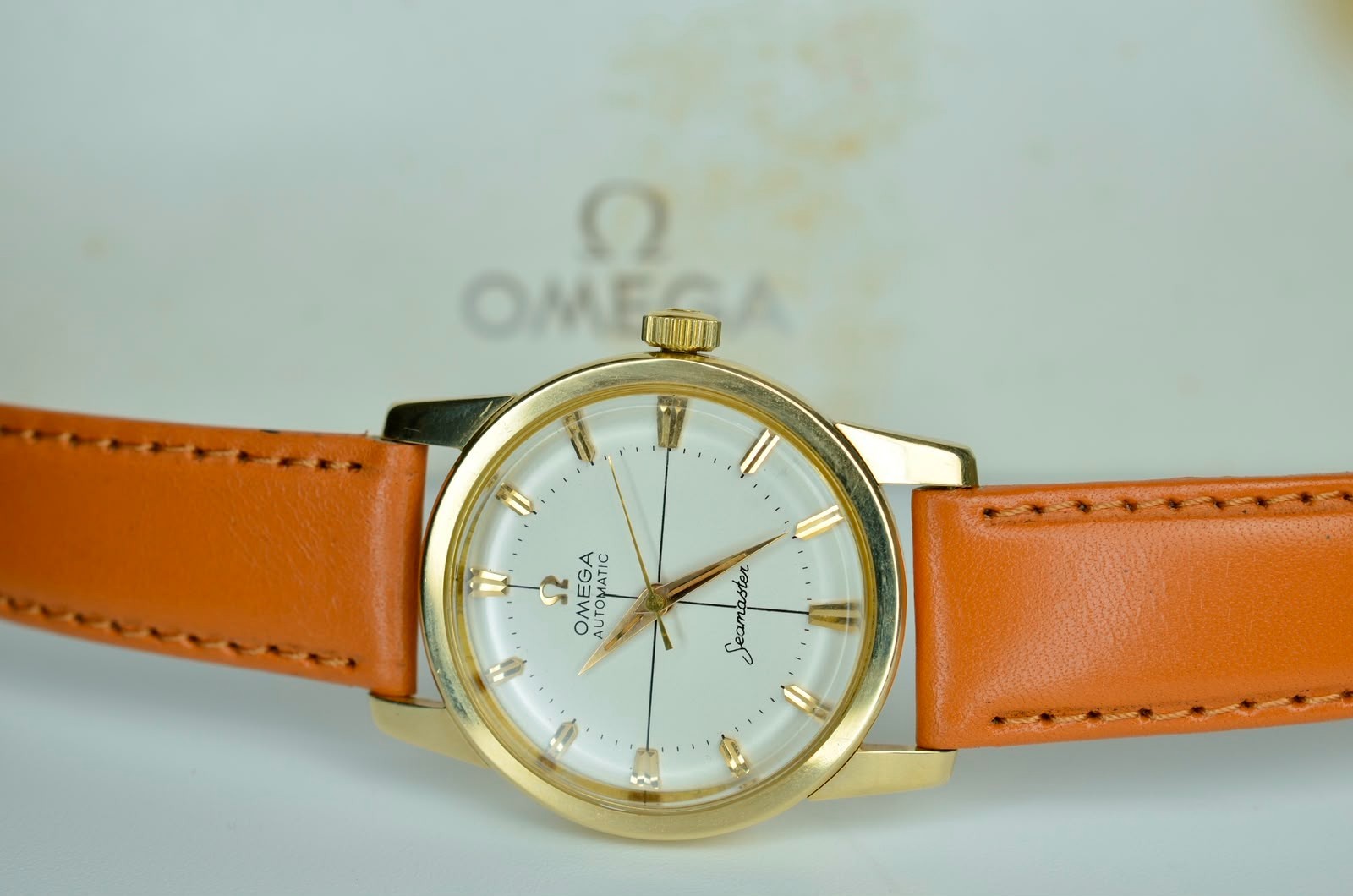 Omega Seamaster Automatic 34mm 2846 vintage white dial 14k yellow gold 1959
