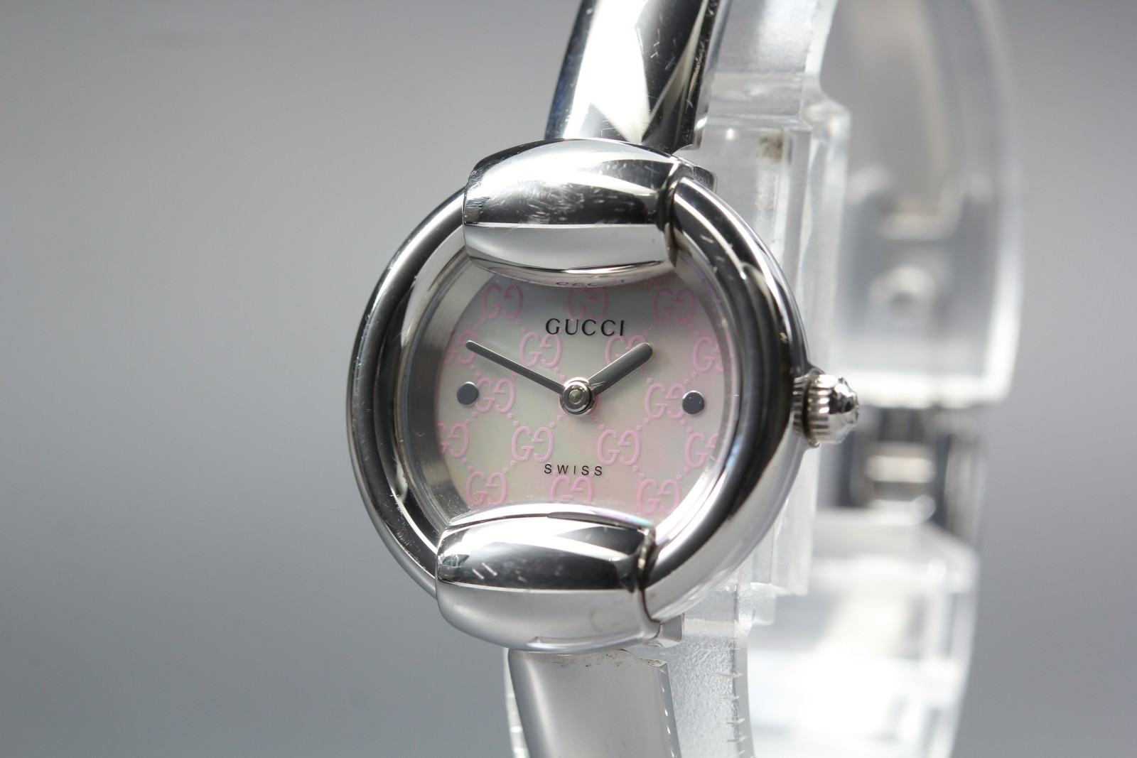 [Near MINT] GUCCI 1400L Silver 26mm Pink GG Dial Quartz Women’s Vintage Watch