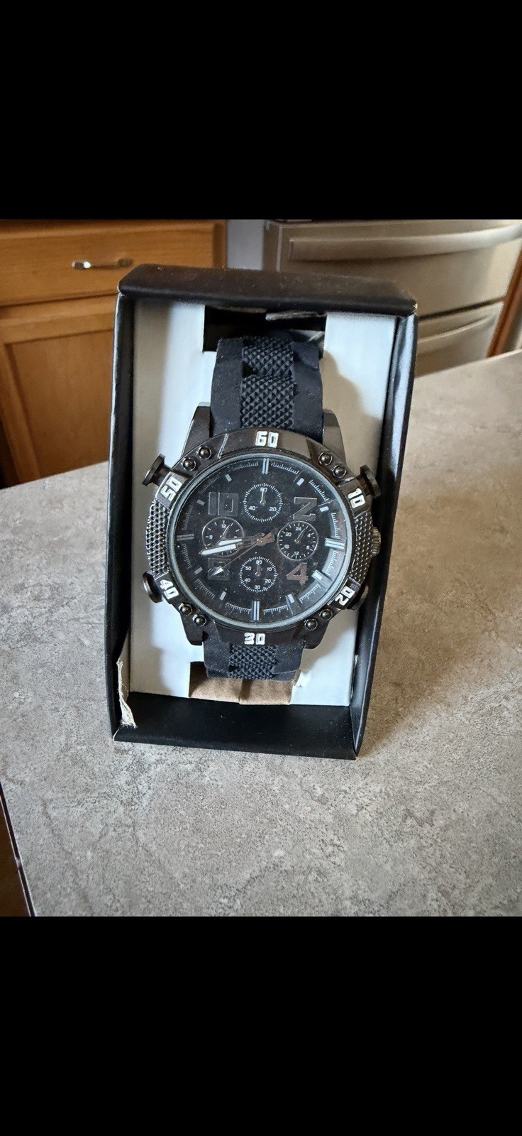 George Adult Male Analog Watch Quartz 4016WMM NEW NIB box flap missing