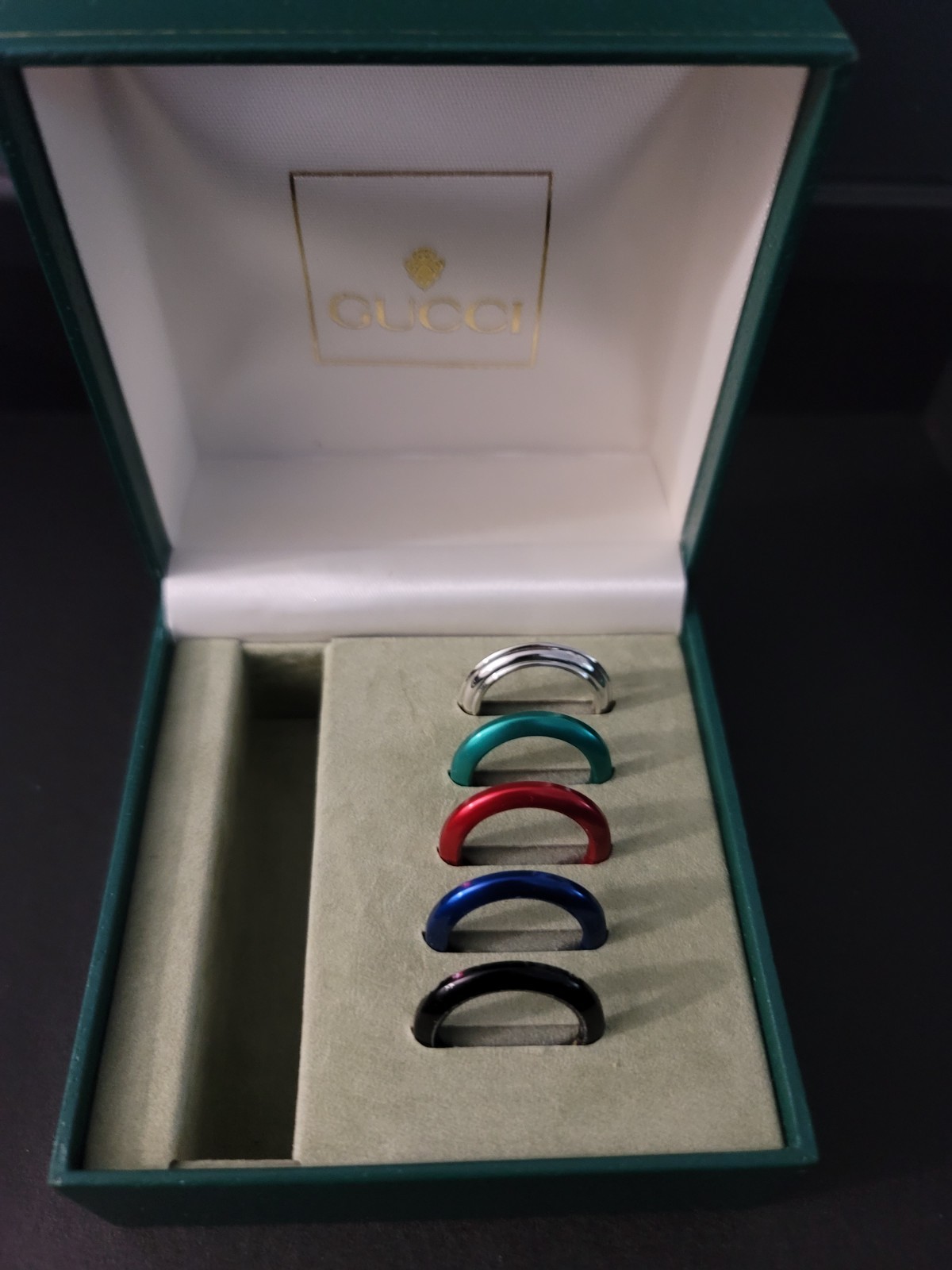 Vintage Gucci 11/12.2 Interchangeable Bezel Watch w/ 6 Swiss Made Bezels