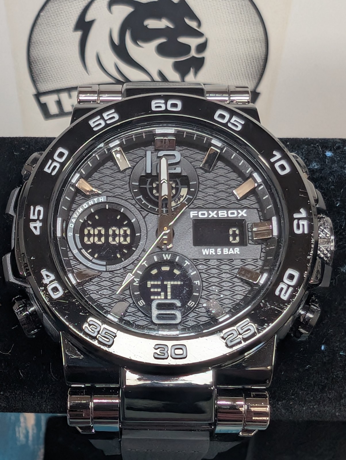 LIGE FOXBOX FB0033 a military-inspired sports wristwatch New Battery Works Great