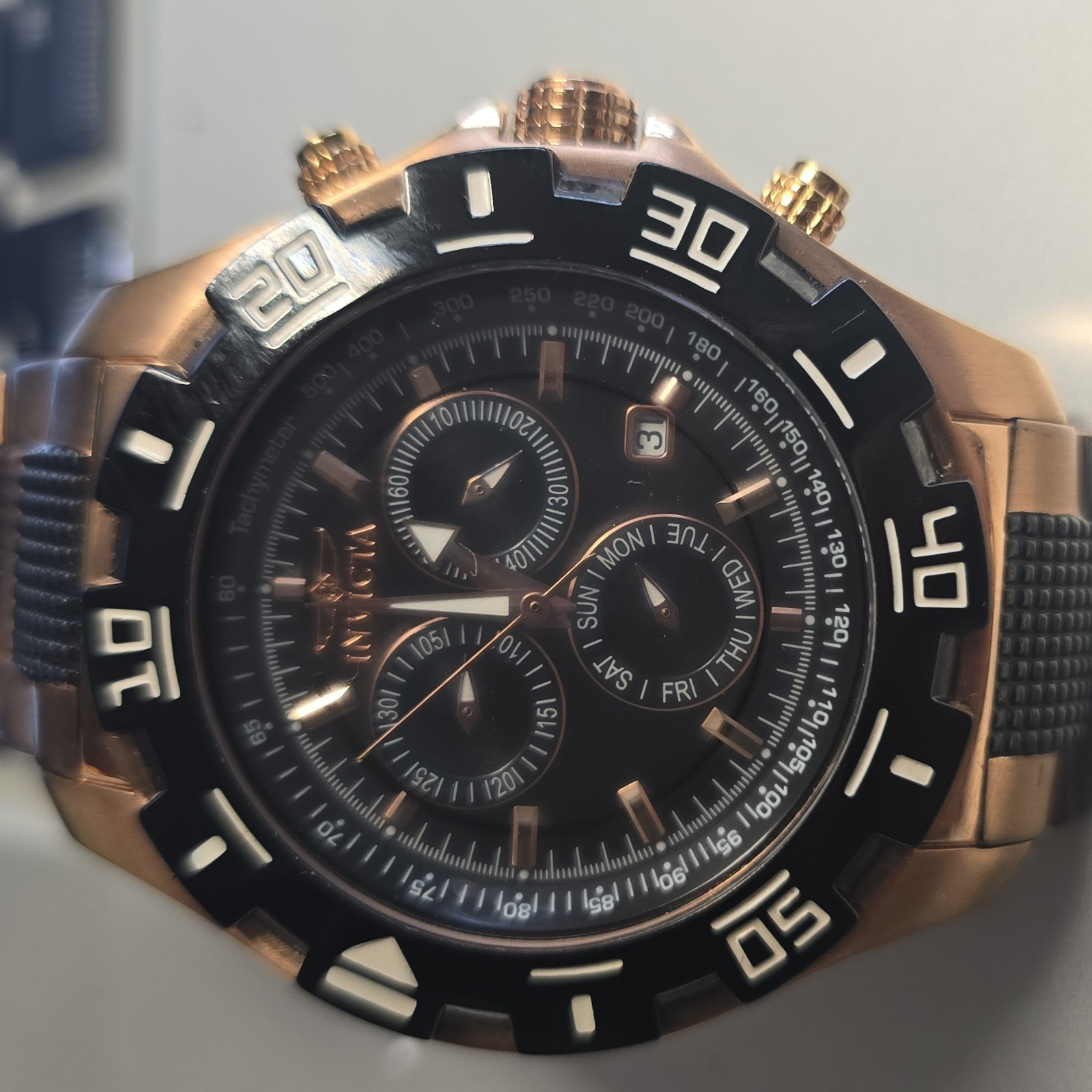 Invicta Tritnite Chronograph Date Quartz Rose Gold/Black Dial 100m Need Battery