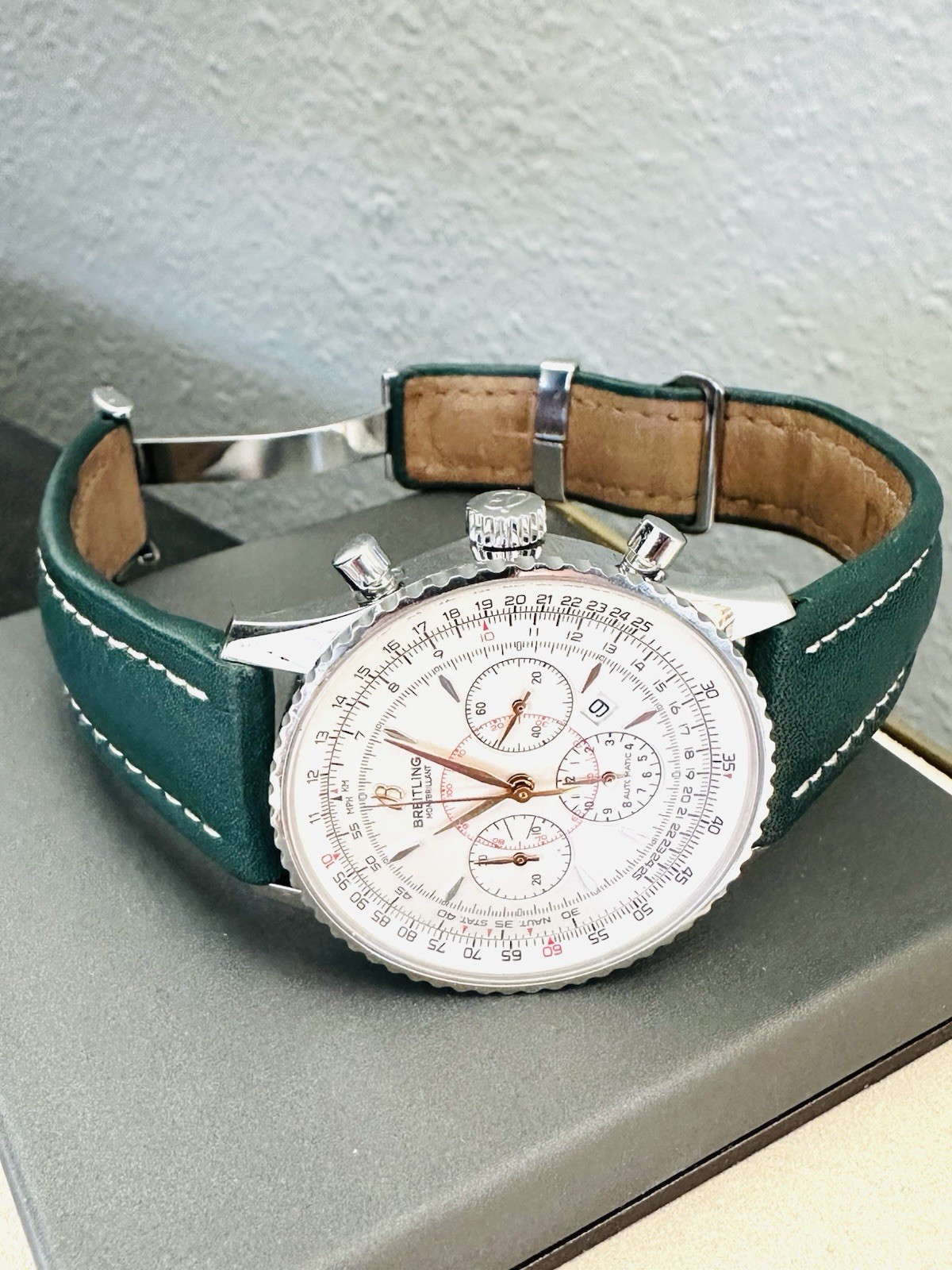 Men’s Breitling Navitimer Montbrillant 38mm Chronograph Watch Ref A41370