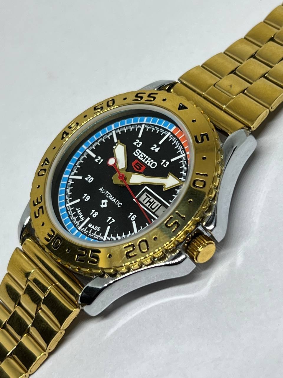 Automatic Seiko Refurbished Black Dial Day/ Date Men’s Wrist Watch Gold Plated