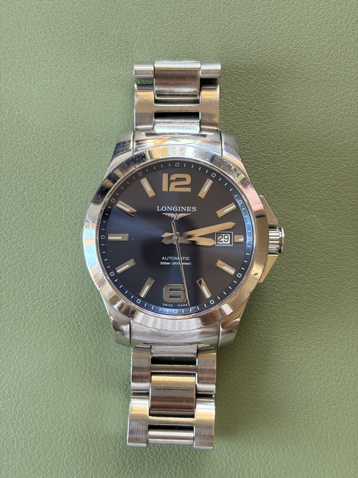 Longines Conquest Automatic L3.676.4.99.6 39mm Watch – Good Condition!