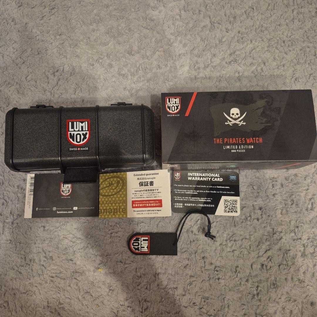 Luminox 3051.PIR.LE Navy Seal Pirates Watch Limited 888 Skull Used Box
