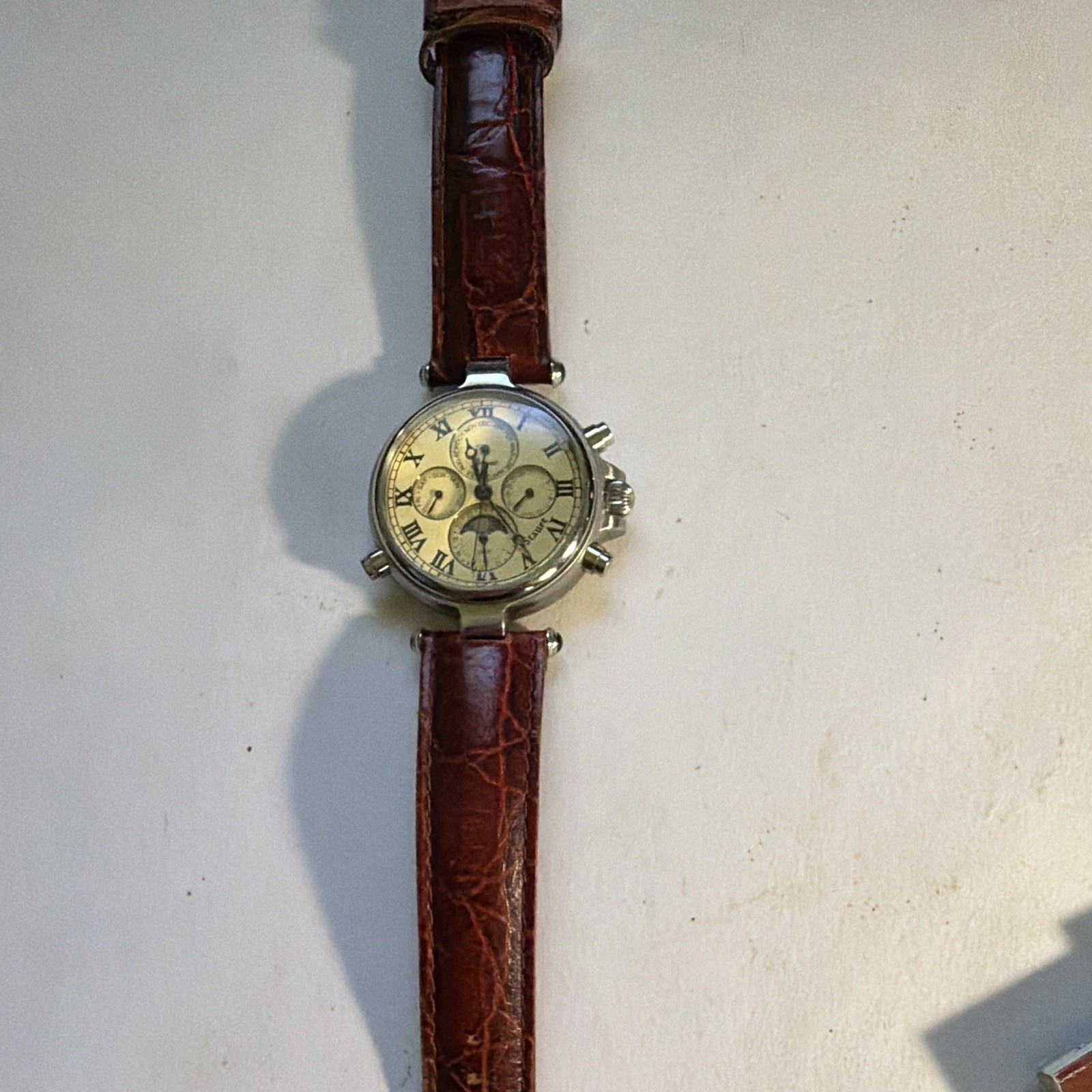 Stauer Osiris Quartz Moon Phase Day/Date Cream Roman Dial Brown Leather 50m