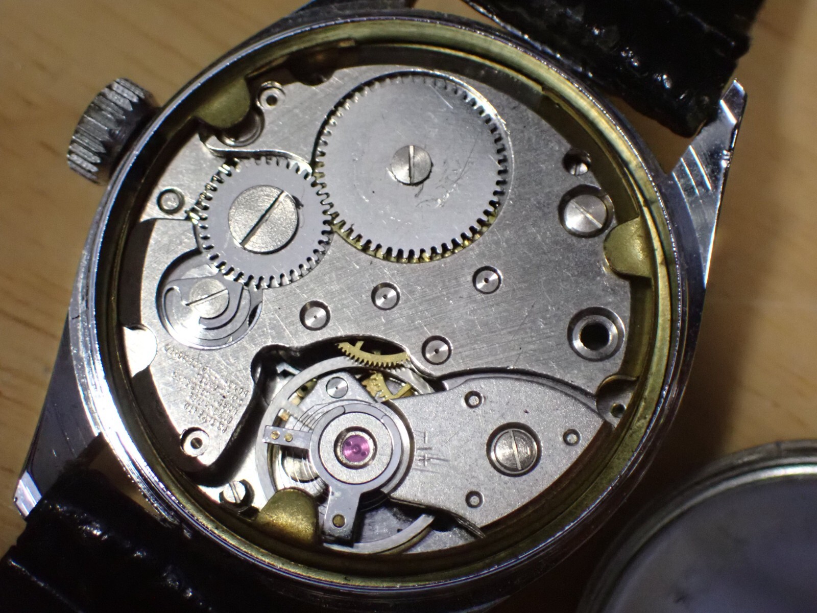 Sam the Olympic Eagle Manual Wind Wristwatch runs