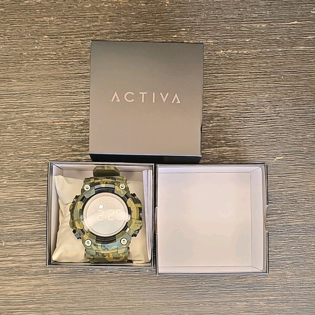 Activa Men’s Sports Camouflage Digital Quartz Wristwatch Green ACW1968-001