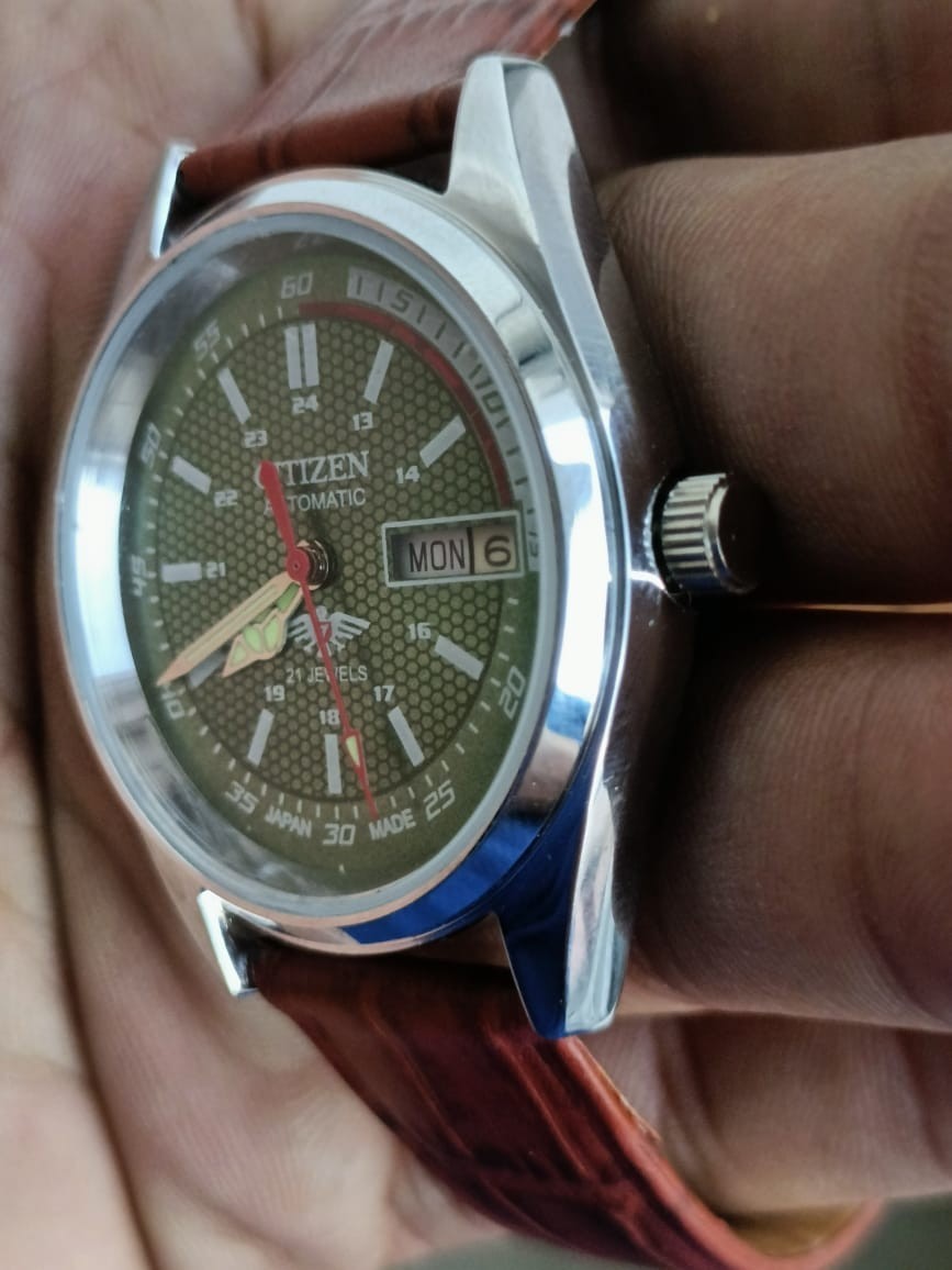 Citizen Automatic Green Dial Day/Date 21 Jewels Stainless Steel Mens Wrist Watch