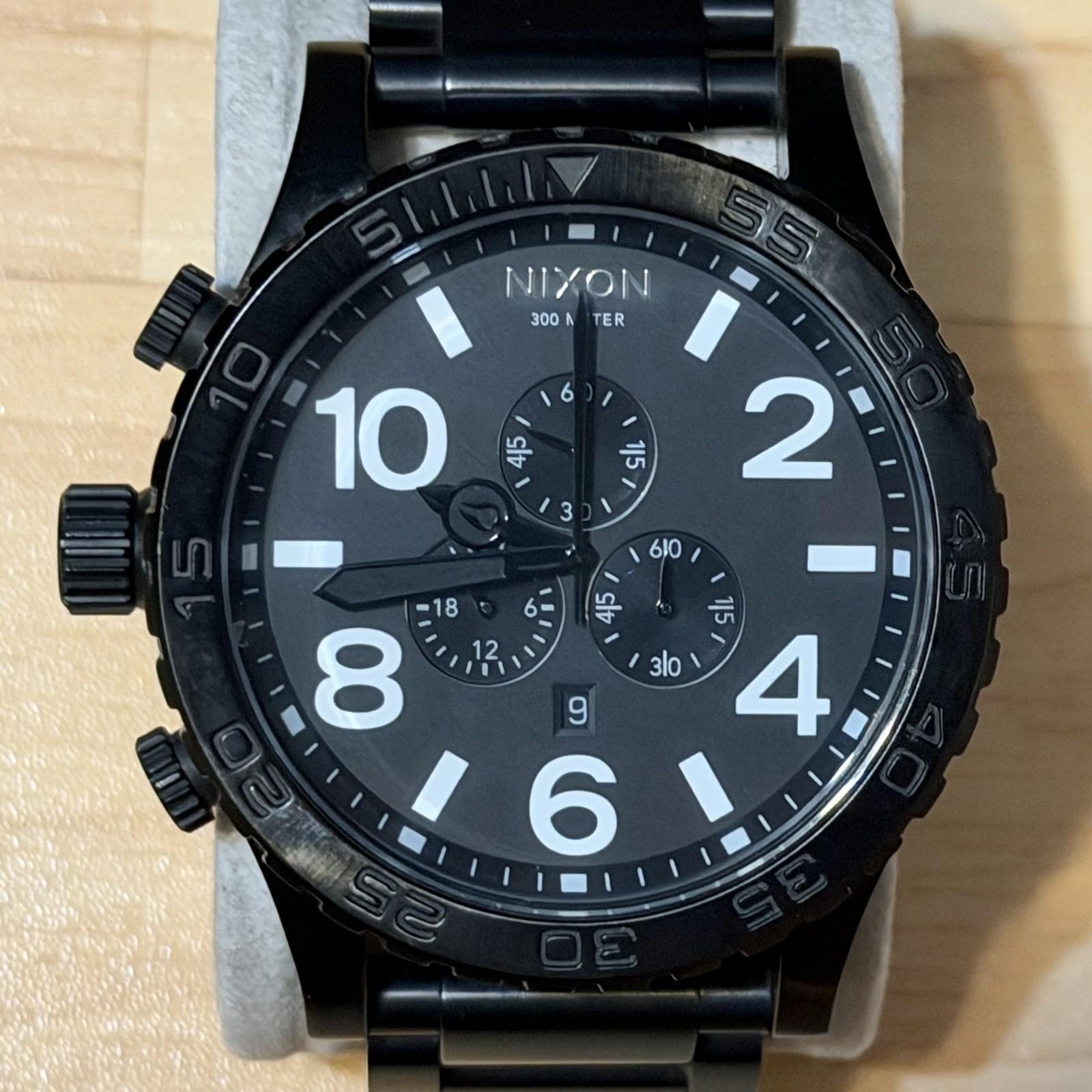 Nixon The 51-30 Chrono “Simplify” Black Chronograph Men’s Analog Watch RUNNING