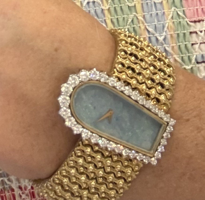 Vintage Luxury Watch – 18K Gold – Opal Dial and Diamond Bezel
