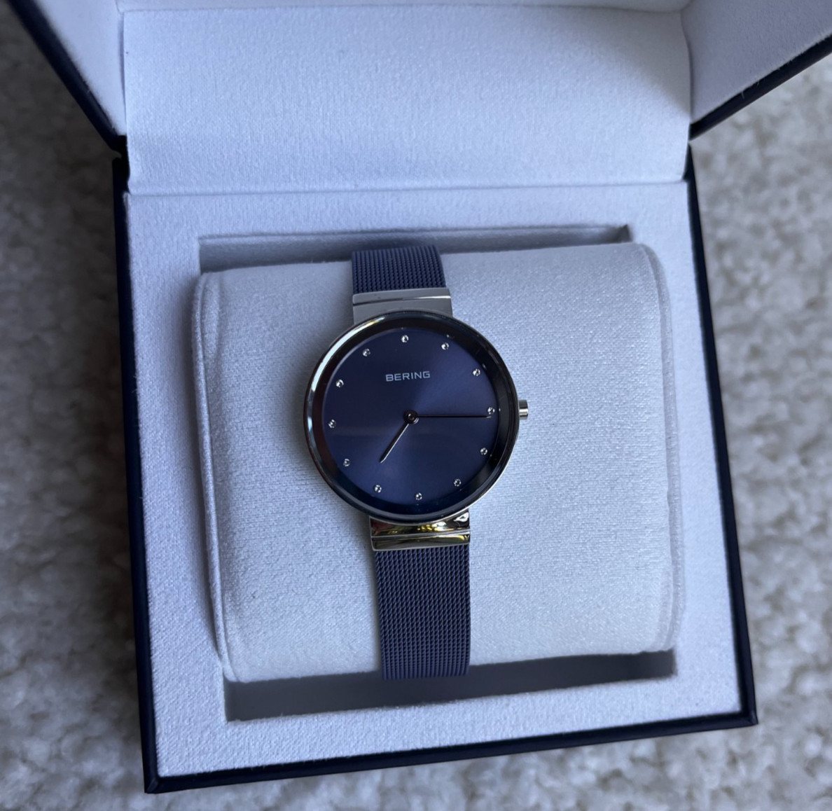 Bering Classic Stainless Steel Lavender Dial Ladies Quartz 31mm Watch 10131-909