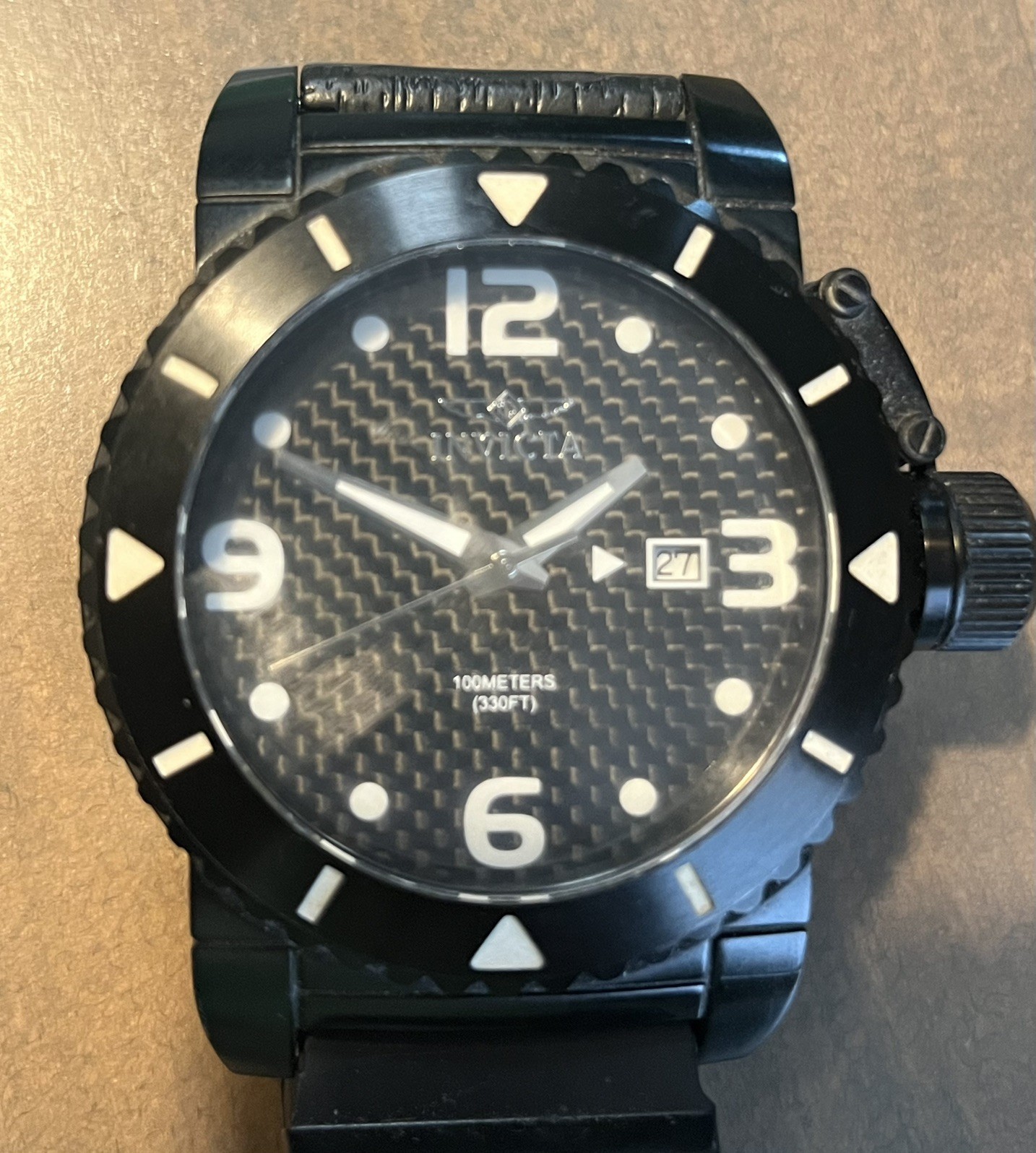 Invicta 1432 Specialty men’s watch carbon fiber look unique Hinged Crown Cover