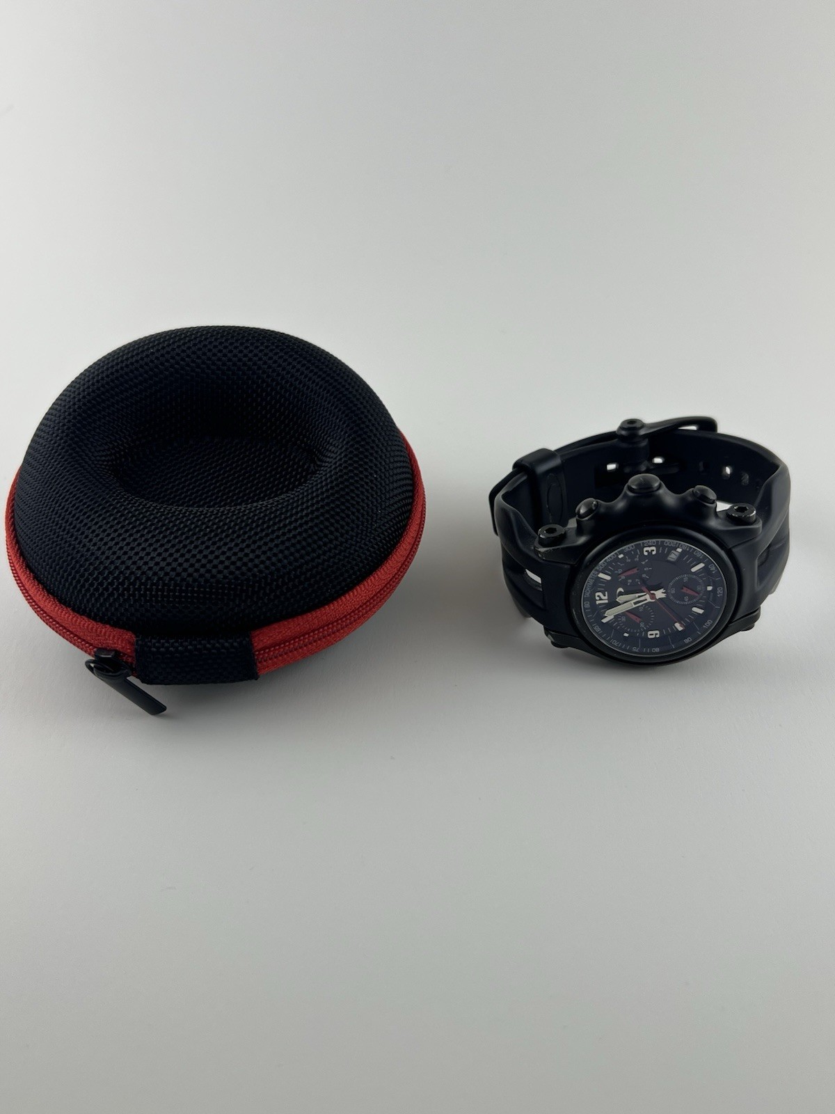 Oakley Holeshot 6-Hand Watch Stealth Black Stainless Steel Rubber Band Sapphire