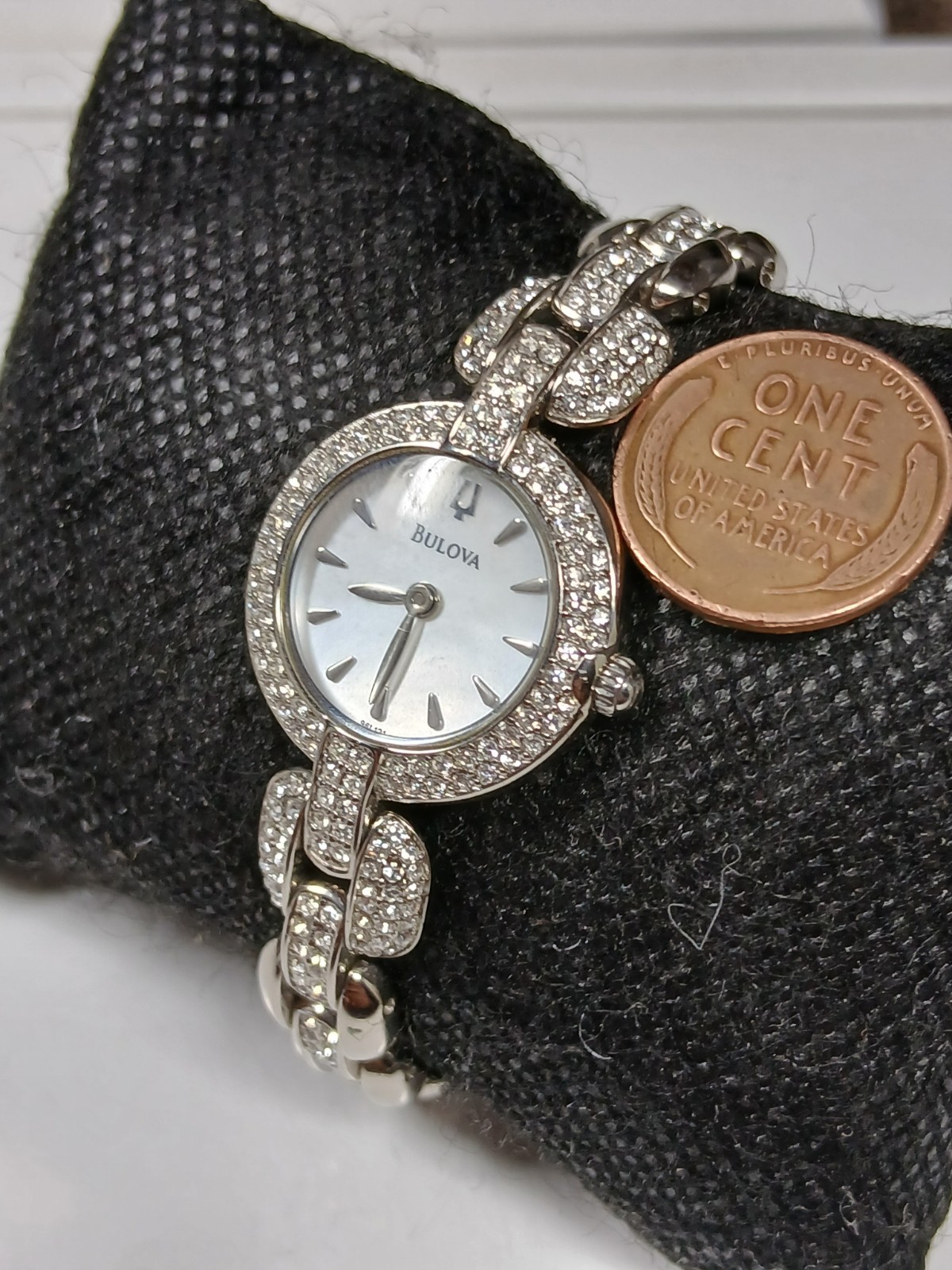 Bulova 2009 C6333036 Crystal Rhinestone Bezel and Band Ladies Quartz Watch