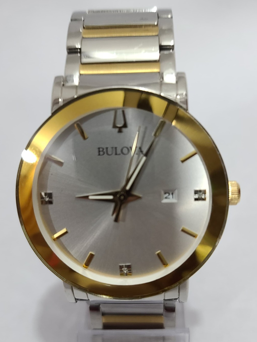 98D151 BULOVA FUTURO TWO-TONE DIAMOND ACCENT WRISTWATCH FOR MEN M-259
