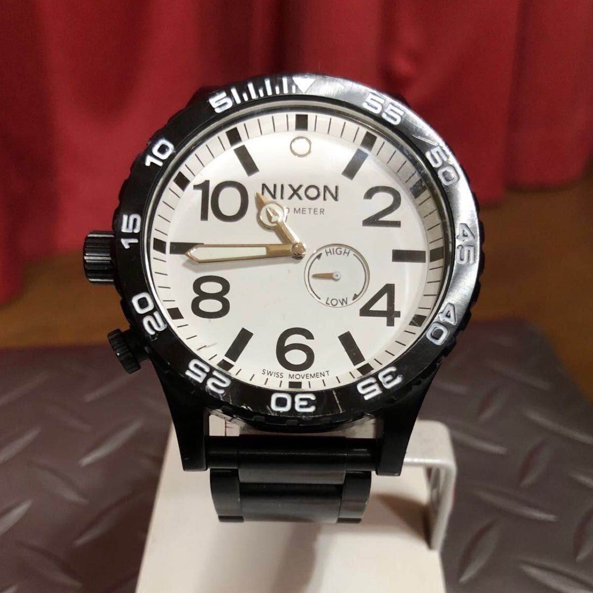 Nixon 51-30 Watch Mens Swiss Movement CHRONO White/Black 300m/30 atm Rare color